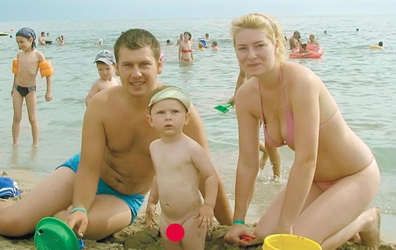 Tu cât cheltuieşti în vacanţă la mare?