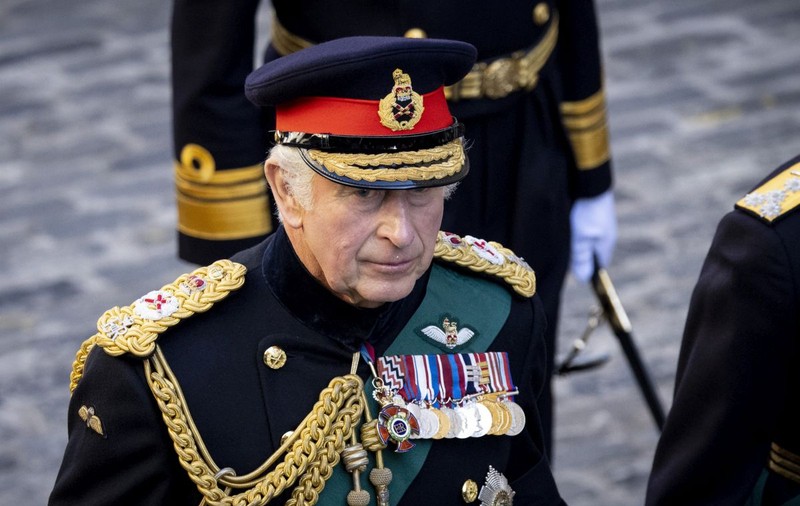 Bancnotele cu portretul regelui Charles al III-lea, gata până la sfârșitul anului. Când vor intra în circulație