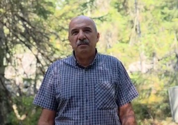Cornel Napău, primarul comunei Bucium.