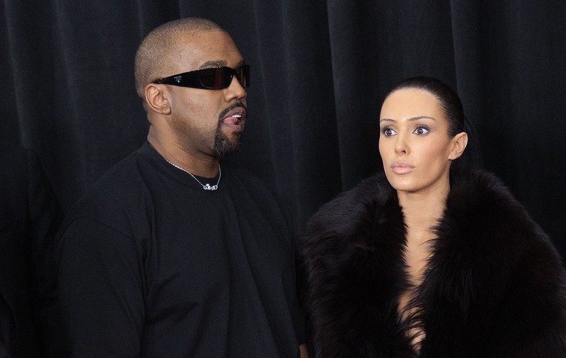 Kanye West recunoaște că a fost părăsit de Bianca Censori: „O fac să se simtă rău”. De ce a avut atacuri de panică