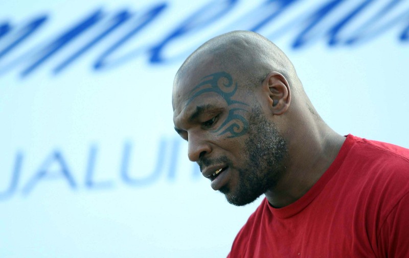 Tăriceanu atacă dur vizita lui Mike Tyson: ”Un infractor! Nu e demn de a fi primit în Parlament!” / FOTO&VIDEO