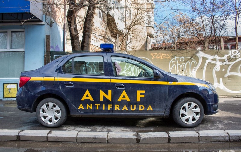 ANAF Iași scoate la licitație două „palate” de 258,82 mp și de 190 mp, confiscate de la proprietar: de la cât pornește prețul