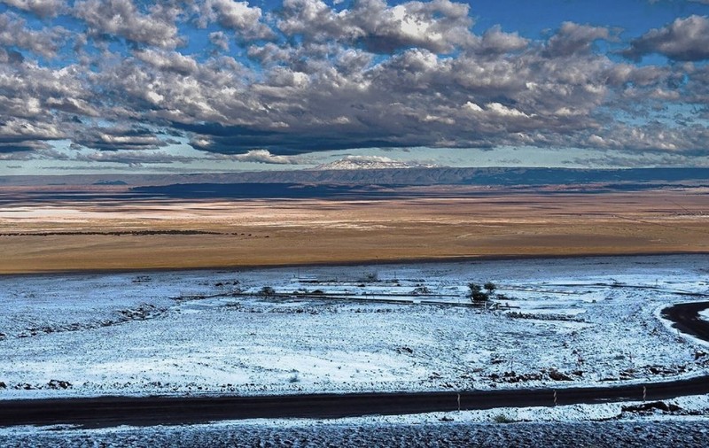 Un val de aer polar din Antarctica a omorât 15 oameni în America de Sud și a adus zăpadă în Atacama, cel mai arid deșert din lume