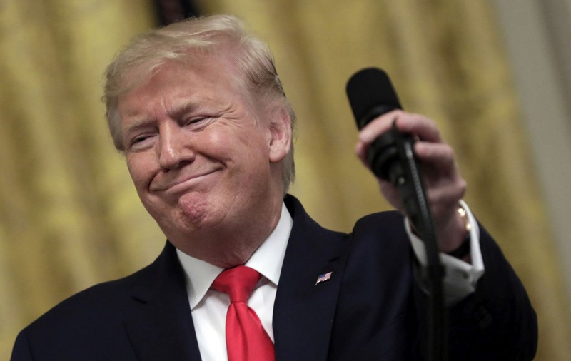 Tot mai mulţi americani îl iubesc pe Donald Trump. A atins cel mai înalt nivel de aprobare din întregul său mandat