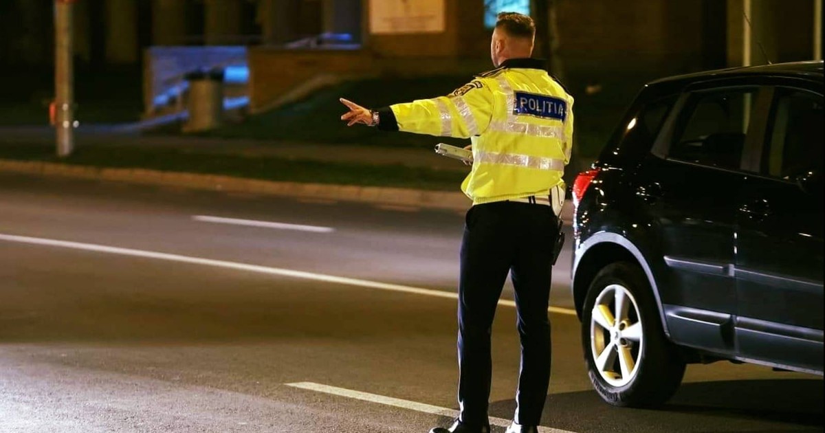 Brigada rutiera, politist in misiune. Fotografie cu caracter ilustrativ