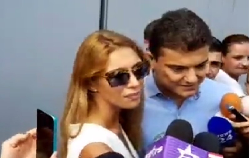 UPDATE: Cristian Boureanu a fost eliberat din Penitenciarul Rahova și va fi judecat sub control judiciar. La ieșire l-au așteptat iubita și avocatul - VIDEO