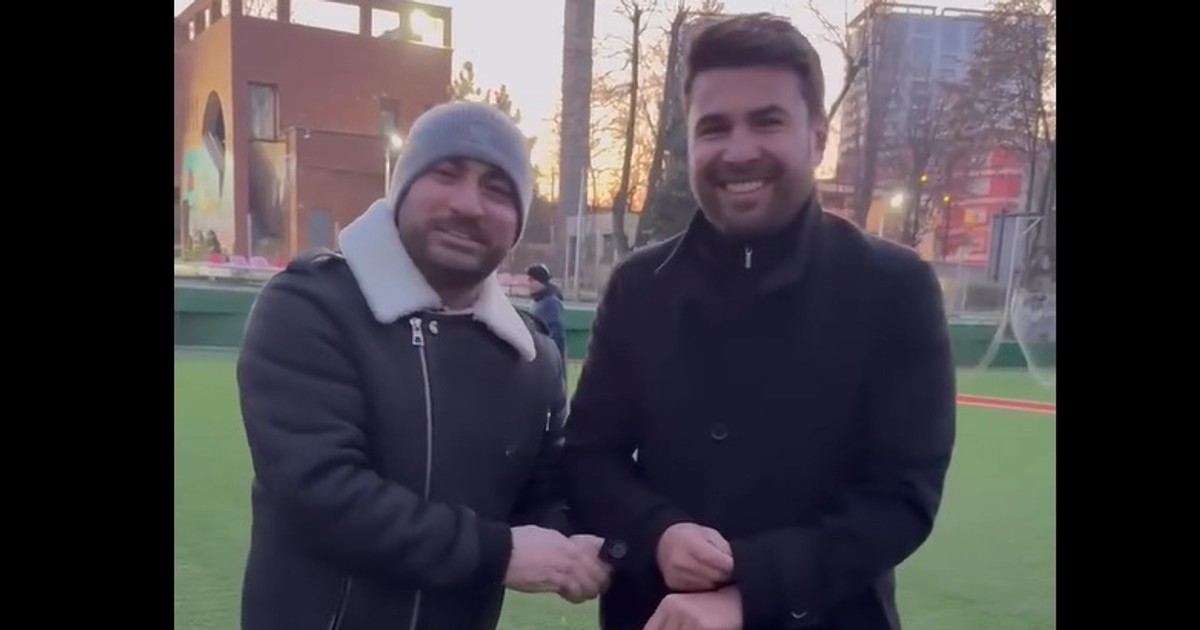 Pescobar (Paul Nicolau) alături de Adrian Mutu
