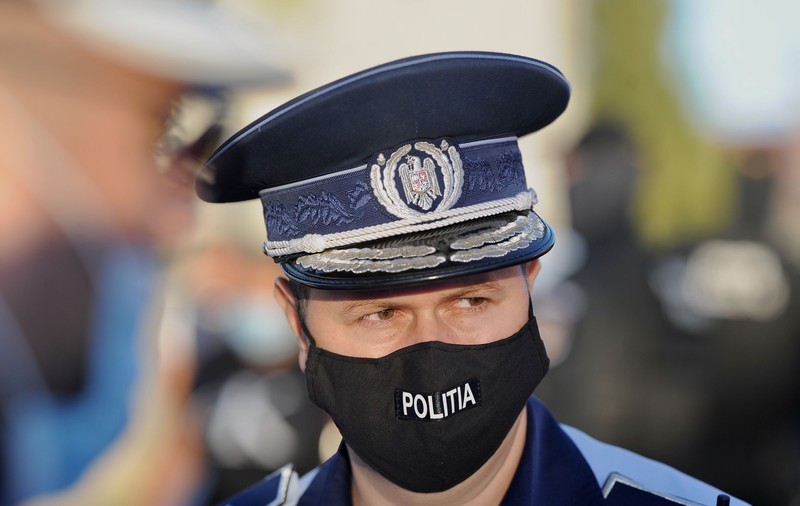 Două minore de 13 și 14 ani din Maramureș și-au înscenat răpirea. Unde le-au găsit polițiștii după căutări intense