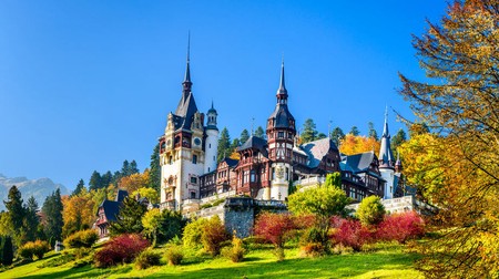 Castelul Peleș - peisaje de toamnă din România