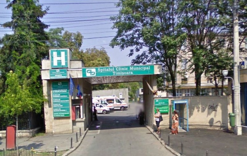 A căzut tavanul la Spitalul Municipal Timișoara, într-o secție renovată acum șase luni