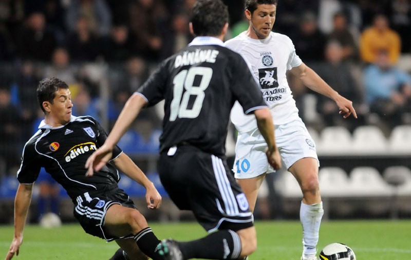 Craiova a "detronat" liderul Ligii I