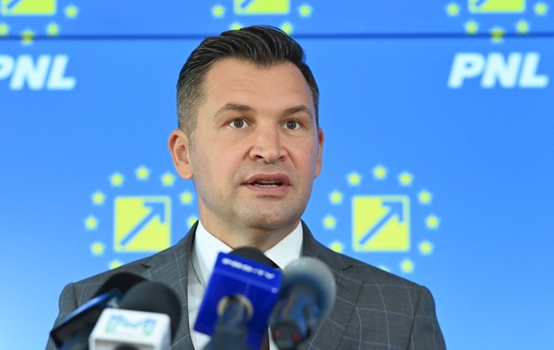 Purtătorul de cuvânt al PNL cere „delimitarea totală de partidul toxic AUR” după incidentele de la Parlament