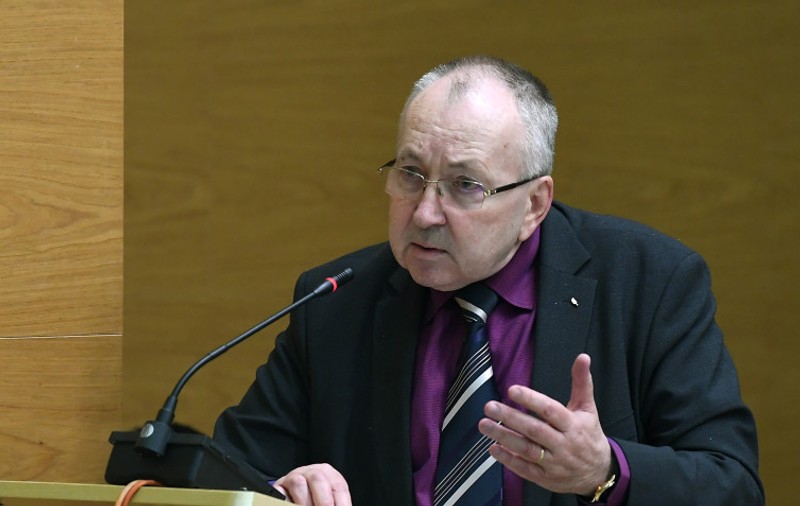Medicul Emilian Imbri: În stradă nu sunt proteste, sunt convocări la luptă și vandalism