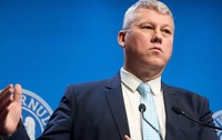 Prezența lui Cătălin Predoiu la ședință a provocat tensiuni, fiind contestată de procurorul Claudiu Sandu, care a pus sub semnul întrebării dreptul acestuia de a vota. Sursă foto: Profimedia
