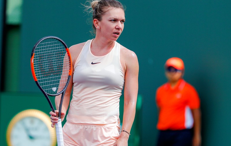 Cum explică Simona Halep înfrângerea cu Radwanska: ”Meciul puteam să îl câştig dacă nu jucam slab”