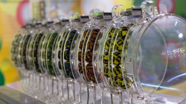 Numerele câștigătoare la loto, la extragerea de duminică, 11 octombrie 2026. Sursă foto: Hepta.