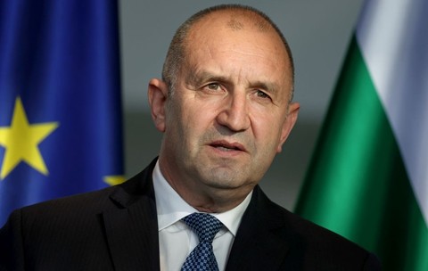 Premierul Bulgariei, Rumen Radev, îndeamnă liderii europeni să redeschidă canalele diplomatice cu Rusia. Foto: Getty Images
