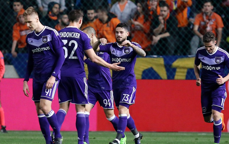 Presa belgiană prevestește sfârșitul aventurii lui Stanciu la Anderlecht: ”Antrenorul și-a pierdut răbdarea”