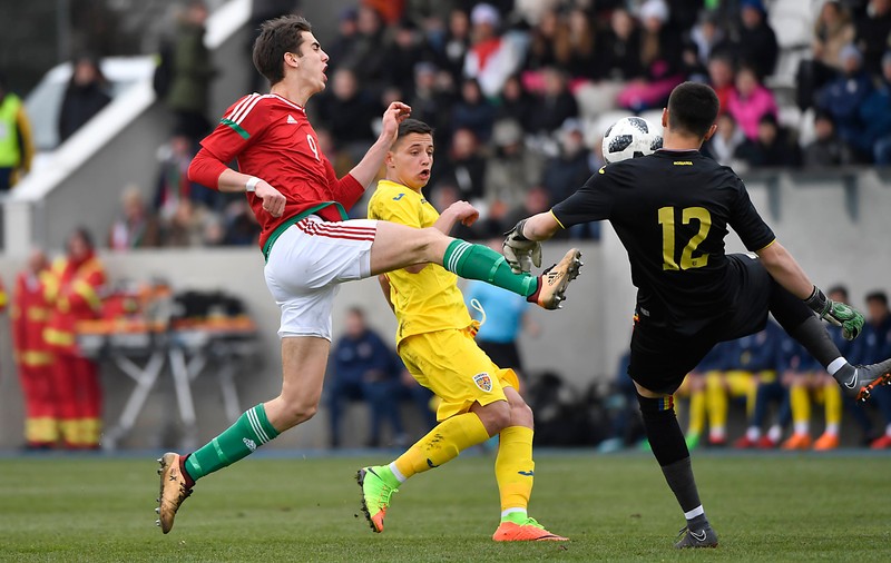 Turul de Elită U17: România - Slovenia 1-2. Tricolorii au jucat o repriză în 10. Eșecuri pe linie la turneul din Ungaria / VIDEO