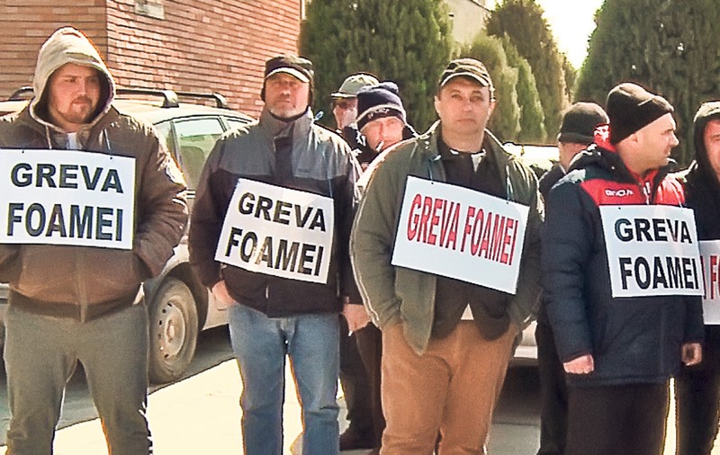 Angajaţii Complexului Energetic Oltenia îşi acuză şefii de incompetenţă
