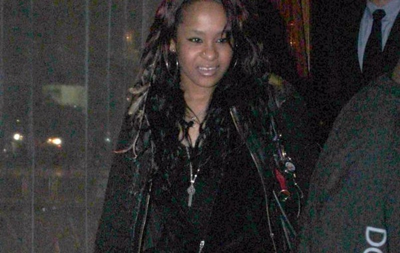 Prietenii și familia fiicei lui Whitney Houston, extrem de îngrijorați: ”Este pierdută și nu vrea să fie ajutată”