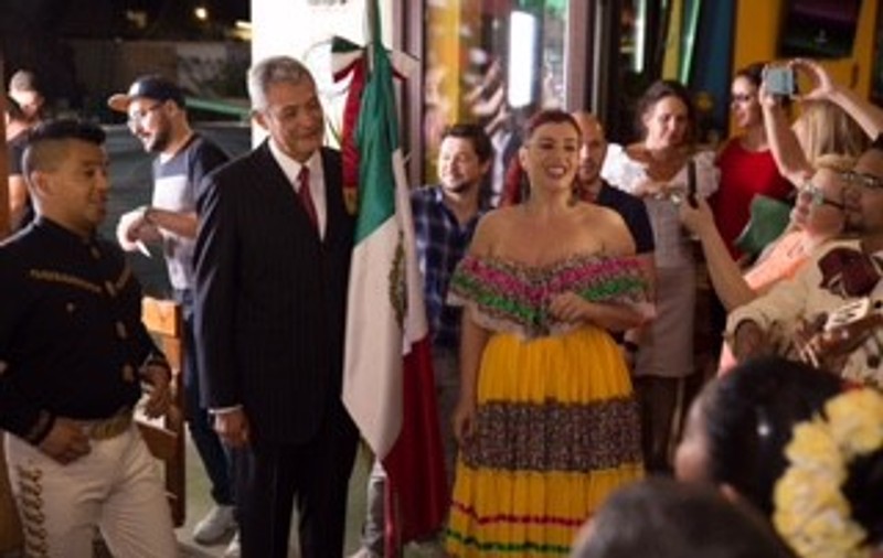 VIDEO/ Fiesta cu mariachi, tacos și tequila, în inima Capitalei, de Ziua națională a Mexicului