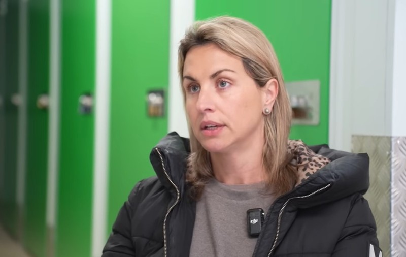 Afacerea „plictisitoare” cu care o femeie face 4.500 de euro pe lună, fără să aibă vreun angajat