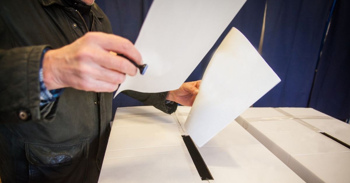 Persoană care votează la secția de votare