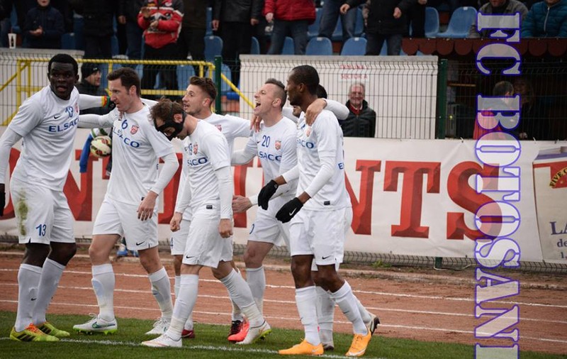 FC Botoșani - CSMS Iași 0-0. Marius Croitoru a dat-o-n bară! Câte un penalty refuzat