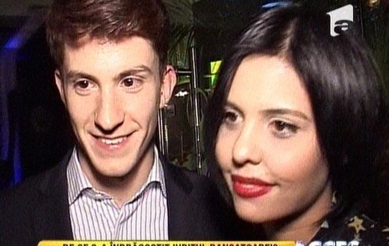 Andreea Popescu s-a făcut fată de casă: "Spăl, cos și fac mâncare"