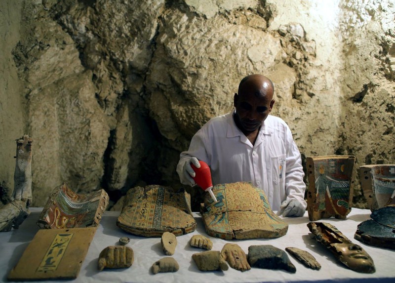 O nouă mumie descoperită în Luxor