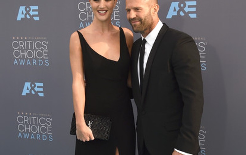 Jason Statham și Rosie Huntington-Whiteley au devenit părinți