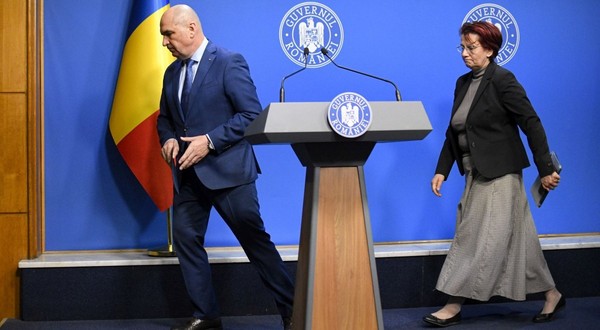 Odată cu Ilie Bolojan, a plecat și Ioana Dogioiu, purtătoarea de cuvânt a Guvernului din iulie 2025. Foto: Hepta