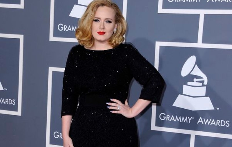 Adele renunță la muzică pentru dragoste: "Vreau să am timp să fiu fericită şi îndrăgostită"