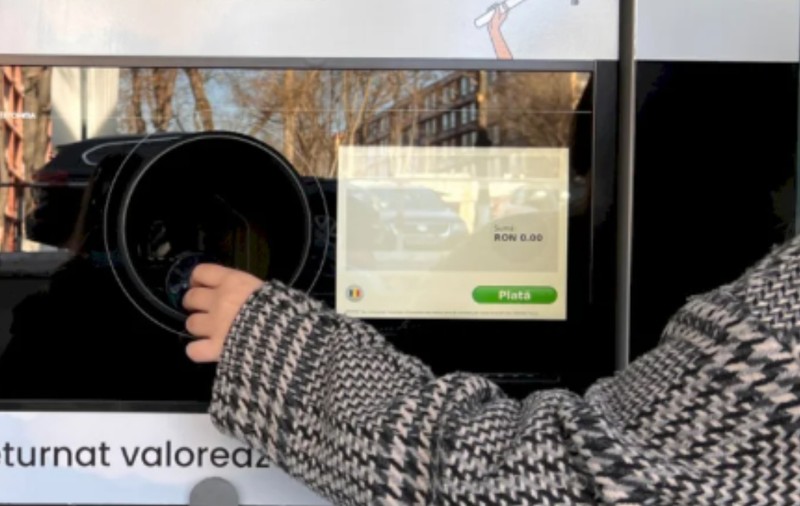 SGR ajunge în campusurile studențești din București. Primele sisteme de reciclare, inaugurate în Regie și Polizu 