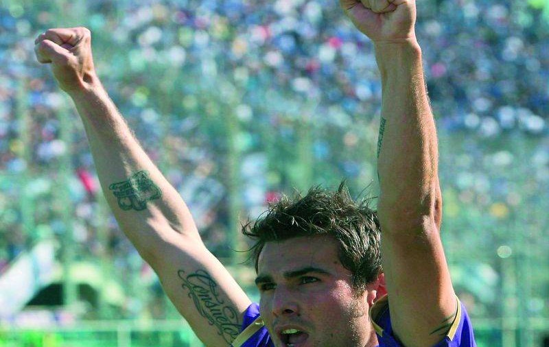 Mutu și Beckham, concurați în materie de tatuaje. Top 10 ”desene” pe sâni / GALERIE FOTO