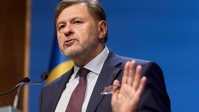 Documentul care arată că Alexandru Rafila i-a cerut lui Nicolae Ciucă să nu modifice termenii contractului de miliarde cu Pfizer