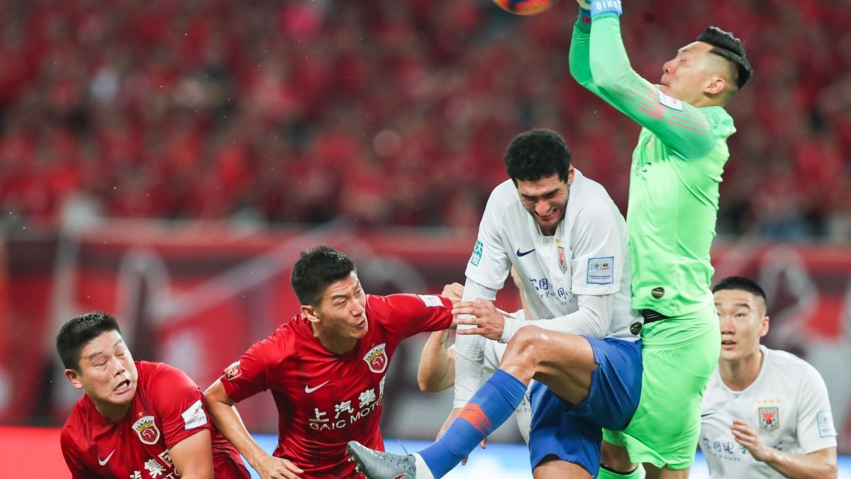 Campionatul de fotbal din China a fost suspendat, din cauza coronavirusului