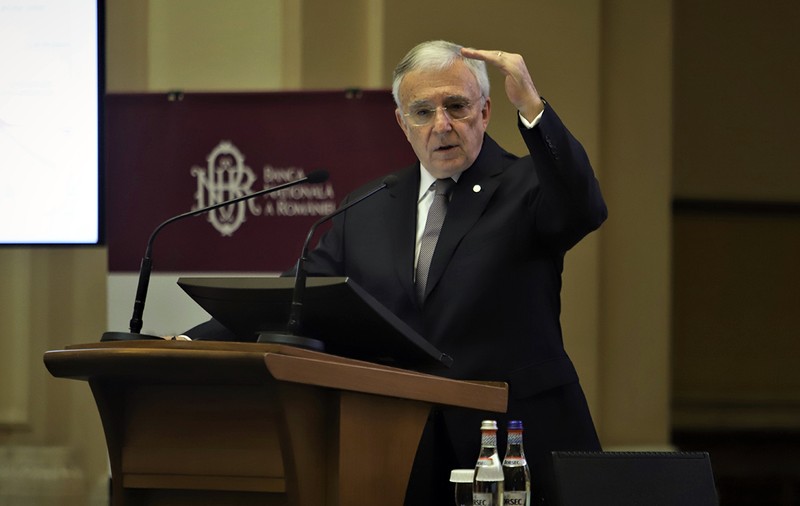 Mugur Isărescu: „Dacă nu repunem pe picioare rapid fondurile europene, nu văd unde s-ar putea duce lucrurile”
