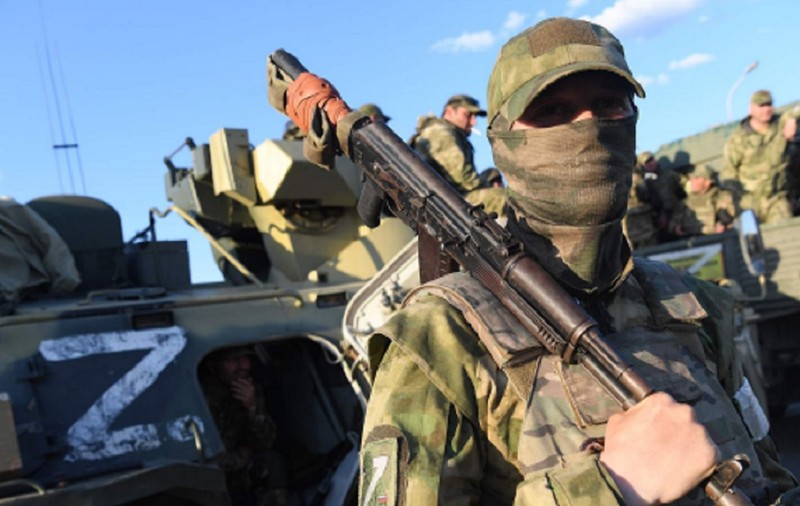 Neonaziști și extremiști de dreapta ruși luptă în Ucraina. Un șef al milițiilor naționaliste fidele lui Putin a fost ucis, conform serviciilor de informații germane