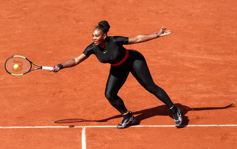 Serena Williams joacă într-un echipament mulat la Roland Garros. Reacția lui Ilie Năstase: ”Are probleme cu circulația!” | FOTO și VIDEO