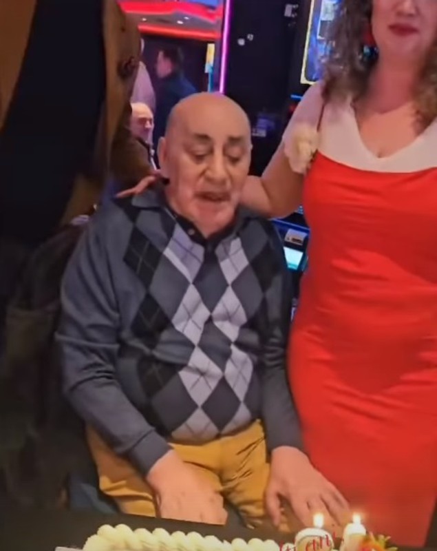 Viorel Lis și-a sărbătorit ziua de naștere la cazinou, la păcănele. La 81 de ani, soția are grijă de el: „Nu este un om de lăsat la azil”