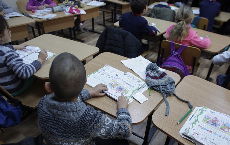 Un profesor de limba română, mesaj dintr-o școală de sat: „Am înțeles, vă pricepeți toți la educație. Da’ cu Slavici ce mai aveți?”