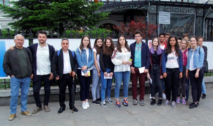 George Mihăiță susține în continuare adolescenții