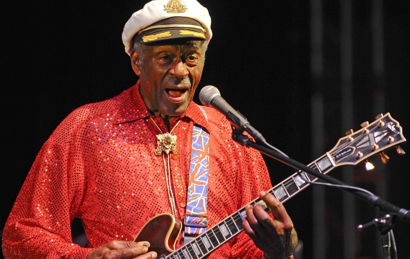 Chuck Berry a leşinat pe scenă, în Chicago
