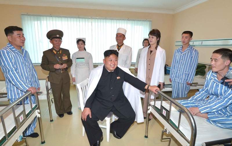 ZVONURILE LEGATE de PROBLEMELE DE SĂNĂTATE ale lui KIM JONG-UN, infirmate DE COREEA DE NORD