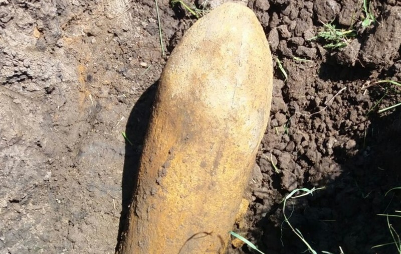 Bombă activă din cel de-al doilea război mondial, găsită la groapa de gunoi din Sibiu. Cântărește 150 de kilograme