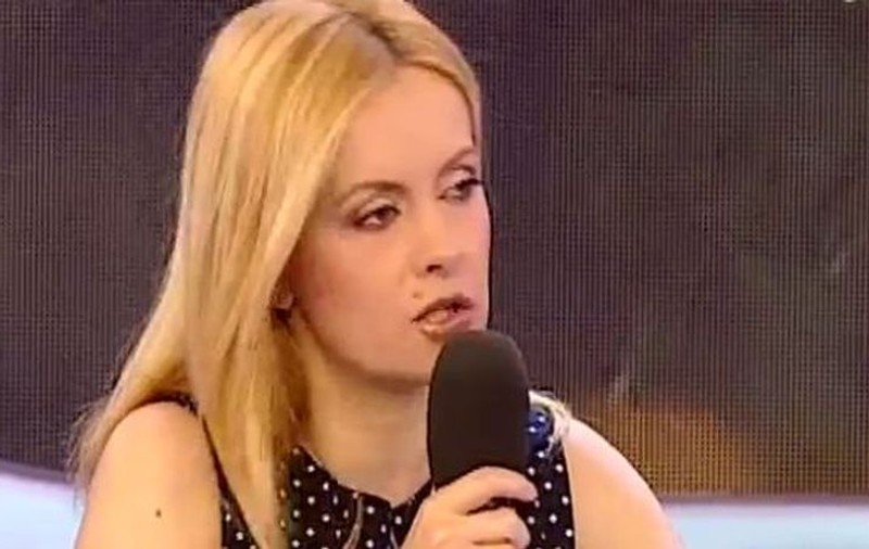 "ACCES DIRECT" CU DE TOATE! Prezentator suplinitor, probleme de sănătate şi moderatoare cu CHILOŢI LA VEDERE!