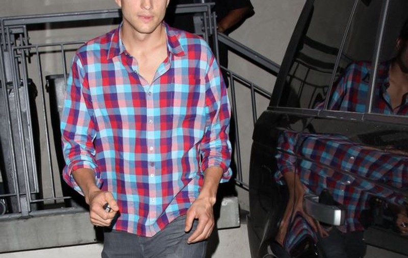 Ashton Kutcher a devenit cel mai bine plătit actor după divorțul de Demi Moore