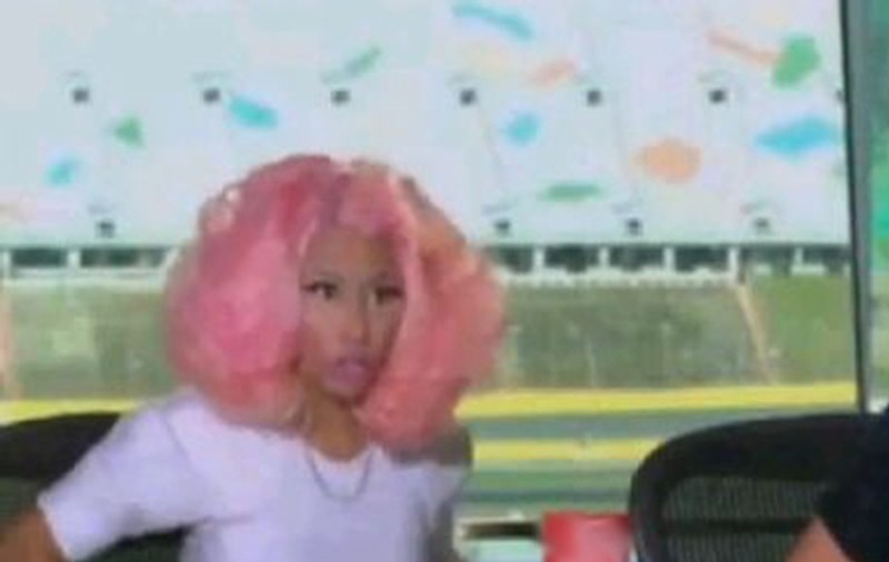 Înjurături ca la ușa cortului la «American Idol»! Nicki Minaj, la un pas de păruială cu Mariah Carey - VIDEO